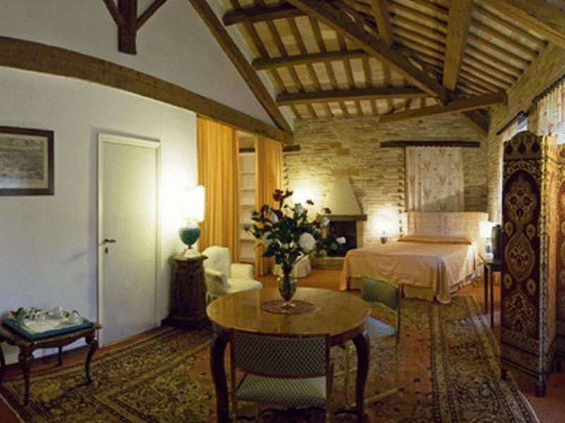 Palazzo Dalla Casapiccola Bed & Breakfast Macerata Room photo